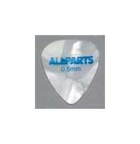 Guitar pick - white pearloid celluloid - thin - 0.050 inch thick