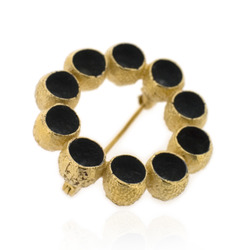 B-BR03 Gold-Plated Gumnut Brooch with Oxidised Centres