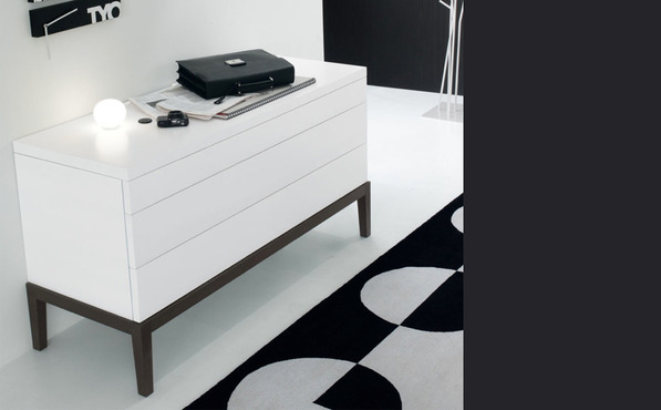 De Ville 3 Drawer