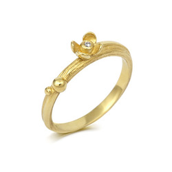 Flower Ring with Diamond