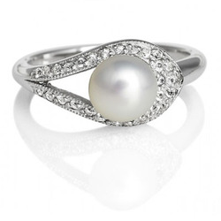 Pearl & Topaz & Ribbon  Ring