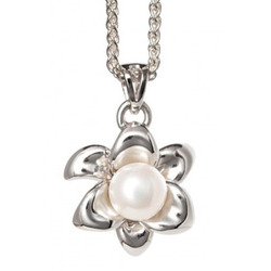 Lily Pearl Pendant