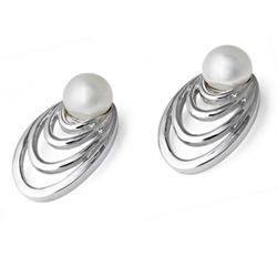 Twenties Adorn Pearl Drop Earrings