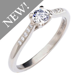 Brilliant Solitaire with diamond-set band