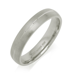 Engraved Court Wedding Ring