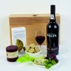 HOUSE RESERVE PORT, STILTON AND BISCUITS IN WOOD BOX