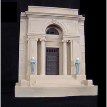 NOTRE DAME, BOND HALL