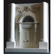 THE WHITE HOUSE DOOR, WASHINGTON