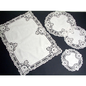 Lucilla Round Table Centre - Set of 6 - 8x8/ 20x20cm
