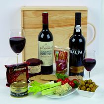 CLARET, PORT, STILTON, PATE AND OATCAKES IN WOOD BOX