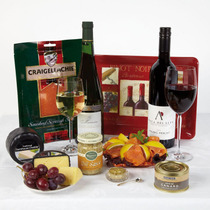 GOURMET SAVOURY TREAT IN GIFT BOX