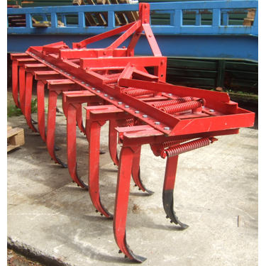 Inter row cultivator