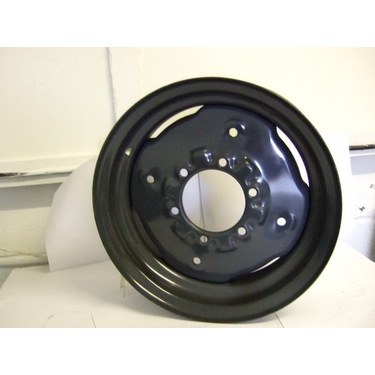 Front Wheel Rim  - Front 550 x 16" (750x16" Tyre)  - Fits most Massey Ferguson (and others) 2 wheel drive tractors.