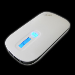 IDEO external battery for iPad (White)