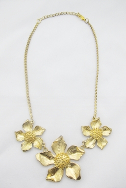 HIBISCUS - GOLD NECKLACE