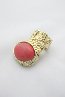 LORICA - GOLD RING RED STONE