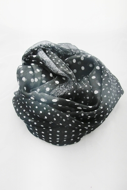 OPUS - BLACK SCARF