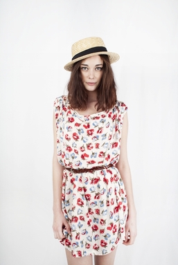 SERENA - RED AND BLUE ROSE PRINT ON IVORY DRESS
