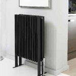 HLB80 Hudson Reed 900x570mm Fin High Gloss Black Floor Mounted Radiator