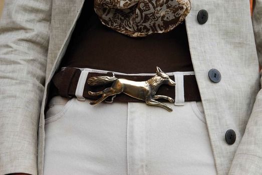 Brass fox buckle