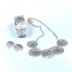 Metal Disc Jewellery JS15