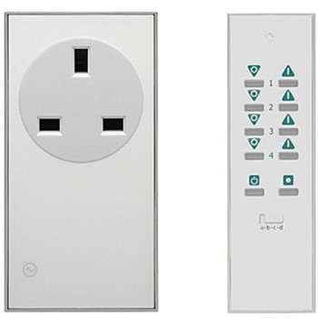 LightwaveRF Remote Control & Socket Kit - 3 pack