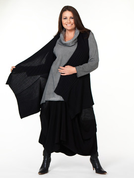 Knitted Black Gilet